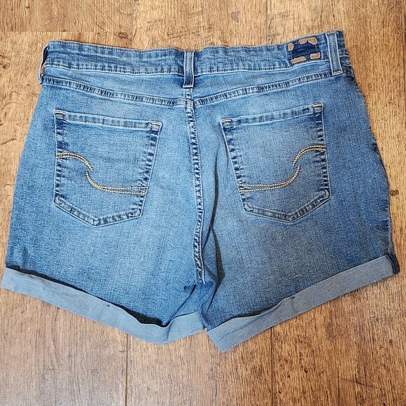 LEVI'S SIGNATURE Women's Mid-Rise Jean Shorts - Sz 14 - Picture 3 of 6